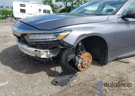 2018 Honda Accord Touring 2.0T z USA, uszkodzony, nr VIN 1HGCV2F94JA019664